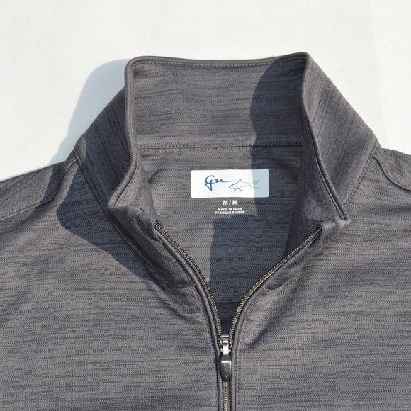 Women's Greg Norman Utility 1/4 Zip Pullover Colors: Dark Heather Size M (New). - Picture 4 of 8